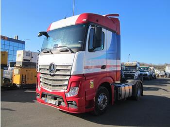 Vilcējs MERCEDES-BENZ Actros 1848