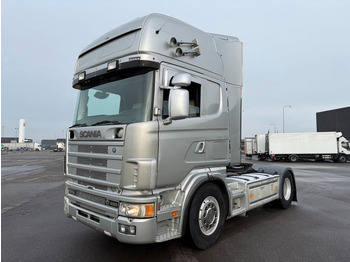 Vilcējs SCANIA R164