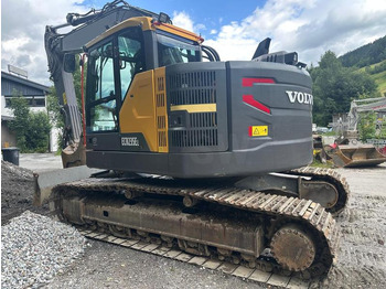 Kāpurķēžu ekskavators VOLVO ECR235EL