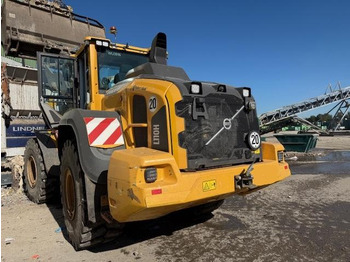 Riteņu iekrāvējs VOLVO L110H