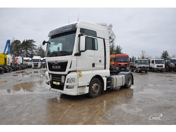 Vilcējs MAN TGX