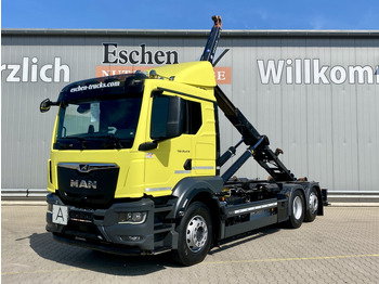 Pacēlājs ar āķi MAN TGS 26.470