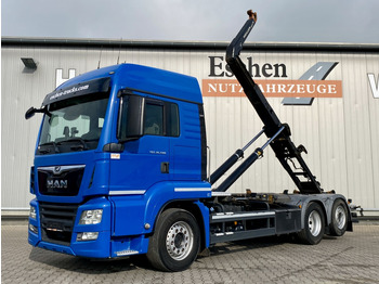 Pacēlājs ar āķi MAN TGS 26.500