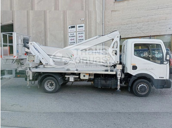 Autopacēlājs NISSAN