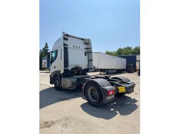 Vilcējs Iveco Stralis AS 440: foto 5