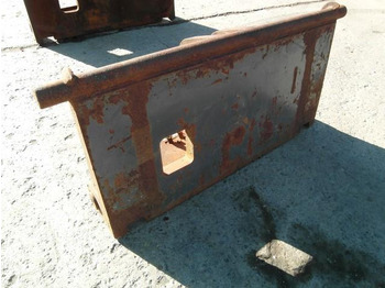 Ātrā sakabe - Celtniecības tehnika CASE 821 - Schnellwechsler Radlader: foto 4