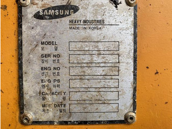 Kāpurķēžu ekskavators Samsung SE 210 LC-2: foto 5