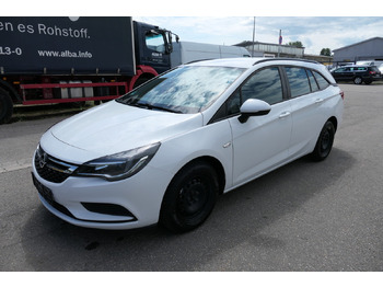 Vieglā automašīna OPEL