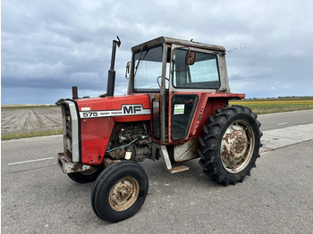 Traktors MASSEY FERGUSON 500 series