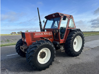 Traktors NEW HOLLAND
