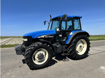 Traktors NEW HOLLAND 60 series
