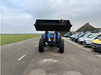 Traktors New Holland TD5.100: foto 2