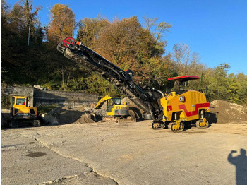 Asfalta frēze CATERPILLAR 313