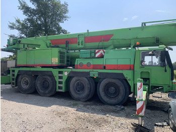 Autoceltnis LIEBHERR LTM 1090/2