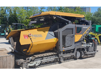 Asfalta klājējs Volvo ABG P4820D: foto 3