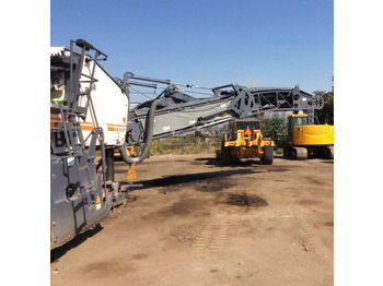 Asfalta frēze Wirtgen W 210 i: foto 4