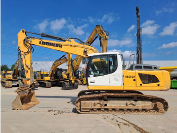 Kāpurķēžu ekskavators LIEBHERR R 922
