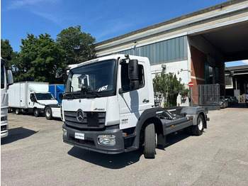 Šasija kravas automašīna MERCEDES-BENZ Atego