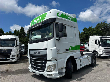 Vilcējs DAF XF 460
