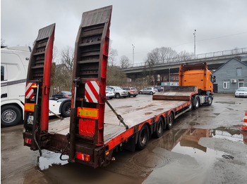 Puspiekabe zema profila platforma NOOTEBOOM