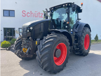 Traktors CLAAS Axion 920