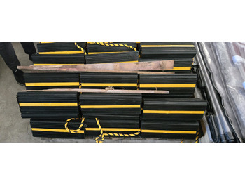 Zemes apkalpošanas iekārtas AirBusiness GSE aircraft shocks: foto 5 Zemes apkalpošanas iekārtas AirBusiness GSE aircraft shocks: foto 5