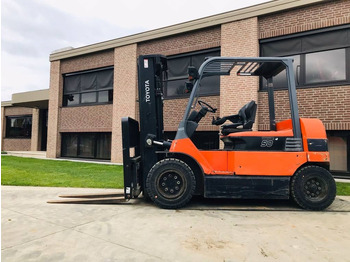 Elektroiekrāvējs Toyota 7 FB MF 50: foto 4