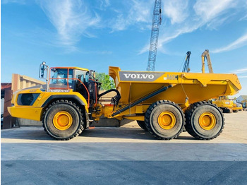 Artikulētias pašizgāzējs VOLVO A60H