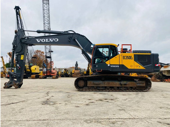 Kāpurķēžu ekskavators VOLVO EC350