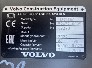 Ekskavators-iekrāvējs Volvo Böschungslöffel schwenkbar: foto 4