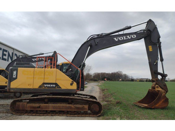Kāpurķēžu ekskavators VOLVO EC250EL