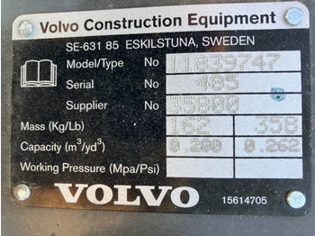 Ekskavators-iekrāvējs Volvo Tieflöffel mit Zähnen - Festanbau: foto 4