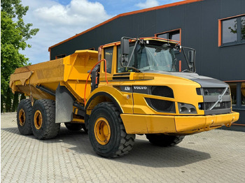 Artikulētias pašizgāzējs VOLVO A25G