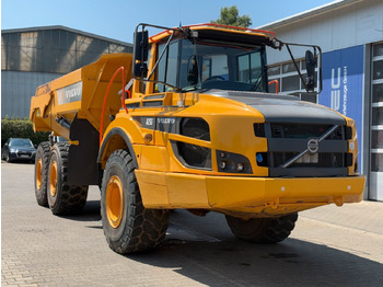 Artikulētias pašizgāzējs VOLVO A25G