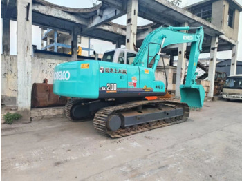 Kāpurķēžu ekskavators Kobelco sk200-6: foto 1