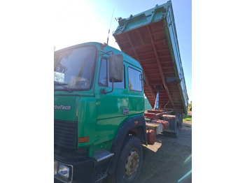 Kravas automašīna pašizgāzējs IVECO Turbostar: foto 3 Kravas automašīna pašizgāzējs IVECO Turbostar: foto 3