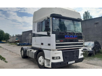 Vilcējs DAF XF 95 430