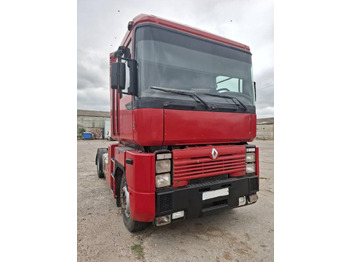 Vilcējs RENAULT Magnum 430