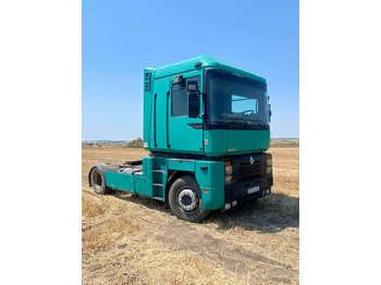 Vilcējs RENAULT Magnum 430