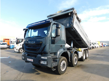 Kravas automašīna pašizgāzējs IVECO