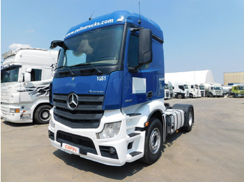 Vilcējs MERCEDES-BENZ Actros 1845