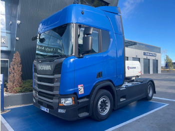 Vilcējs SCANIA R 450