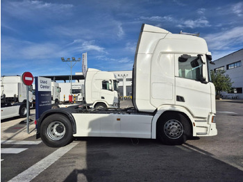 Vilcējs Scania R 450: foto 5