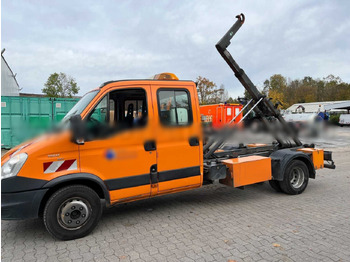 Pacēlājs ar āķi IVECO Daily 70c17