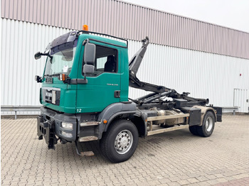 Pacēlājs ar āķi MAN TGM 18.340