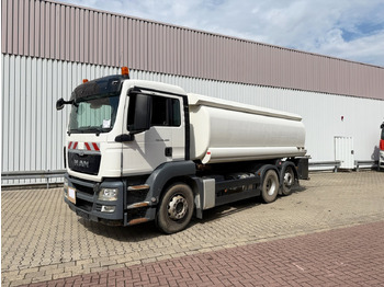 Autocisterna MAN TGS 26.400
