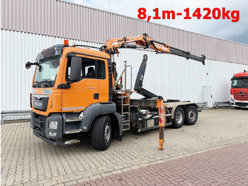 Pacēlājs ar āķi MAN TGS 28.440