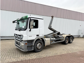 Pacēlājs ar āķi MERCEDES-BENZ Actros 2641
