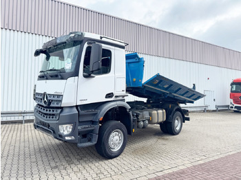 Kravas automašīna pašizgāzējs MERCEDES-BENZ Arocs 1833
