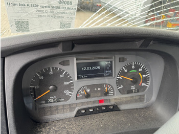 Šasija kravas automašīna, Kravas auto ar manipulatoru Mercedes-Benz Atego 1023 A 4x4 mit Unfallschaden! Atego 1023 A 4x4, Einzelbereifung, Heckkran Palfinger PK4501-B, Funk, UNFALLSCHADEN!: foto 2